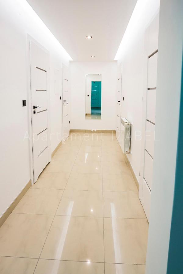 Apartament Izabel ノヴィ・タルク エクステリア 写真