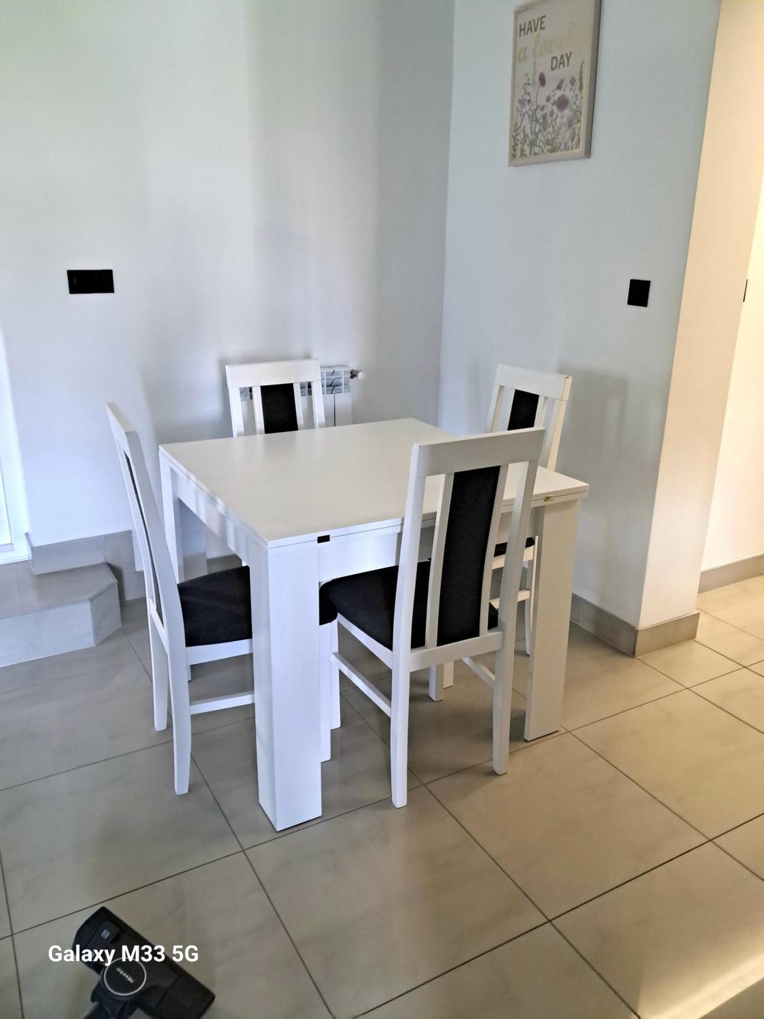 Apartament Izabel ノヴィ・タルク エクステリア 写真